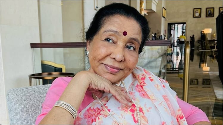 पाकिस्तान में आशा भोसले को श्रद्धांजलि देने पर बवाल, सरकार ने चैनल को भेजा कारण बताओ नोटिस; जानें पूरा मामला