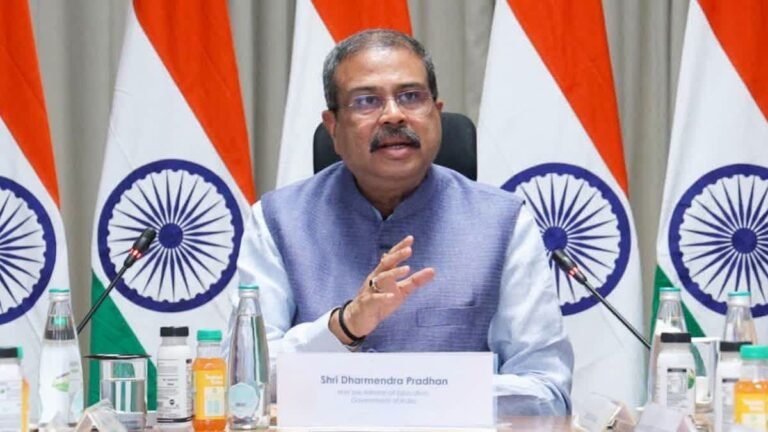 धर्मेंद्र प्रधान ने शिक्षा मंत्री के पद से दिया इस्तीफा, बोले- युवाओं के हित सर्वोपरि