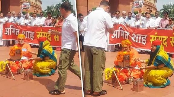 संसद में पुजारी बने पप्पू यादव, राम मंदिर चढ़ावा चोरी के मुद्दे पर विपक्ष का अनोखा प्रदर्शन