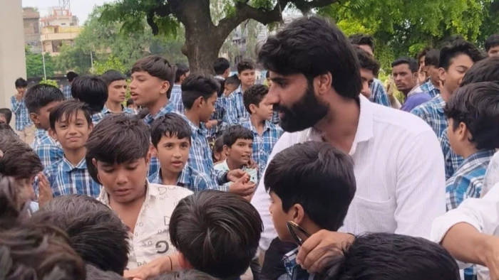 सीएम राइज स्कूल में छात्र से बेरहमी: शिक्षक पर 4 दिन बाद भी कार्रवाई नहीं, NSUI ने दी आंदोलन की चेतावनी