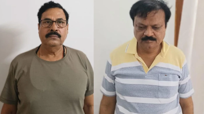 रीवा में PWD के प्रभारी मुख्य अभियंता रिश्वत लेते गिरफ्तार, काम के बदले मांग रहा था 1 लाख रुपये महीना