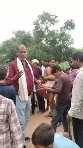 शिवपुरी में स्कूल पहुंचे शिक्षक का कथित नशे में वीडियो वायरल, जांच के आदेश