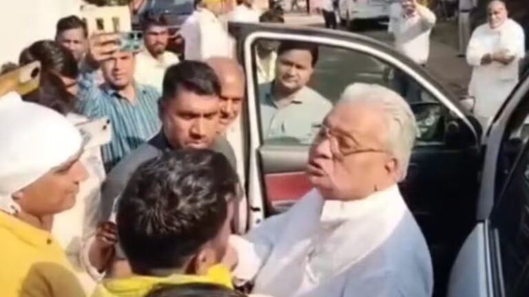 ‘मैं ग्रेजुएट हूं’… ‘तो क्या मैं गधा हूं?’ शिवपुरी में BJP विधायक और युवक की बहस का वीडियो वायरल